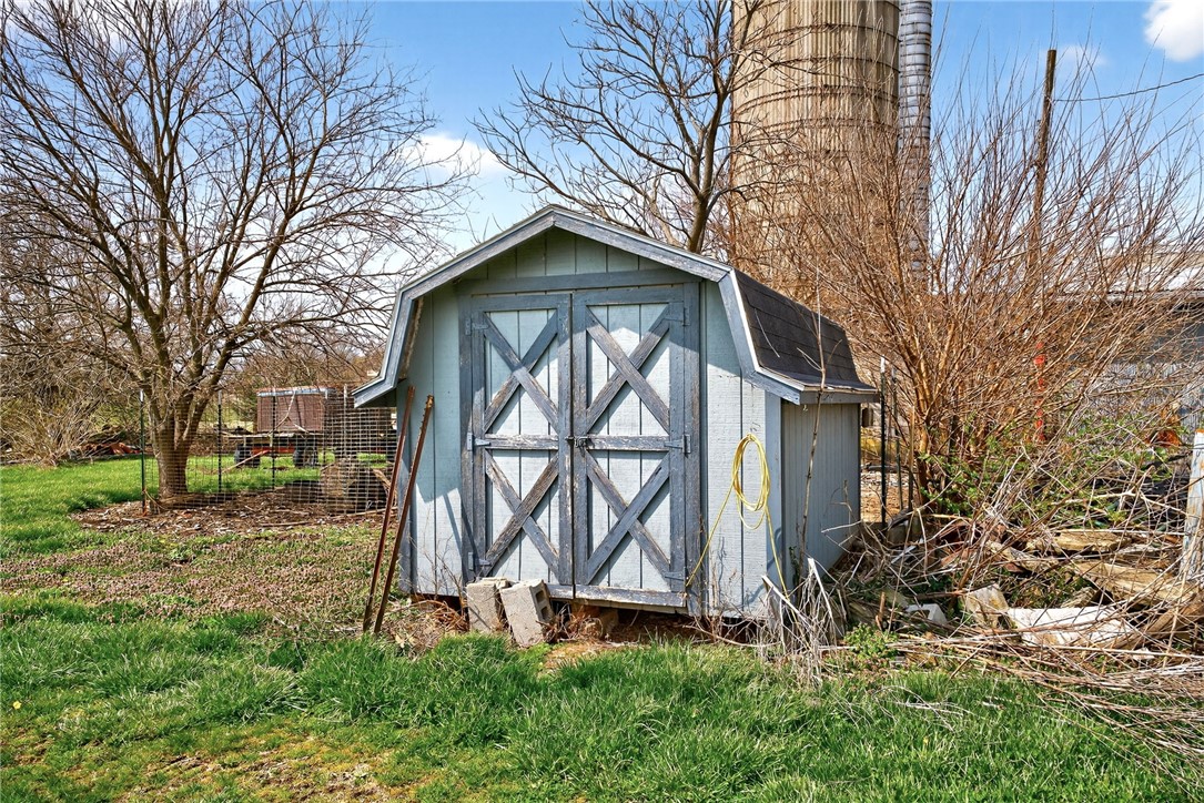 1707 Hussey Road