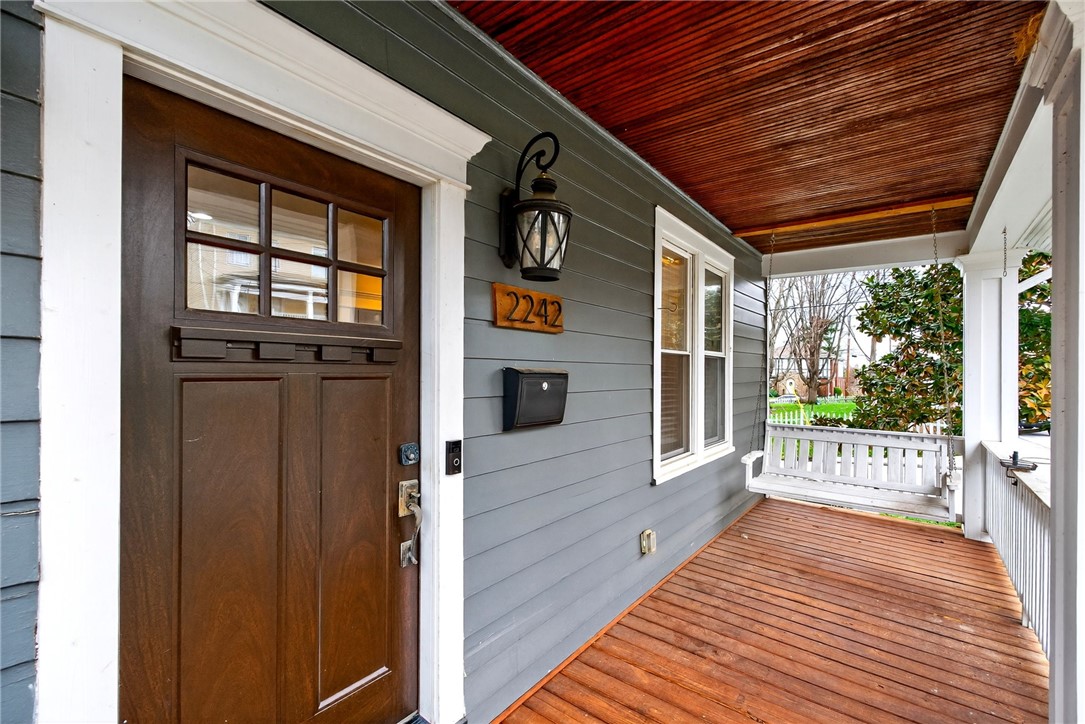 2242 Ivy Avenue
