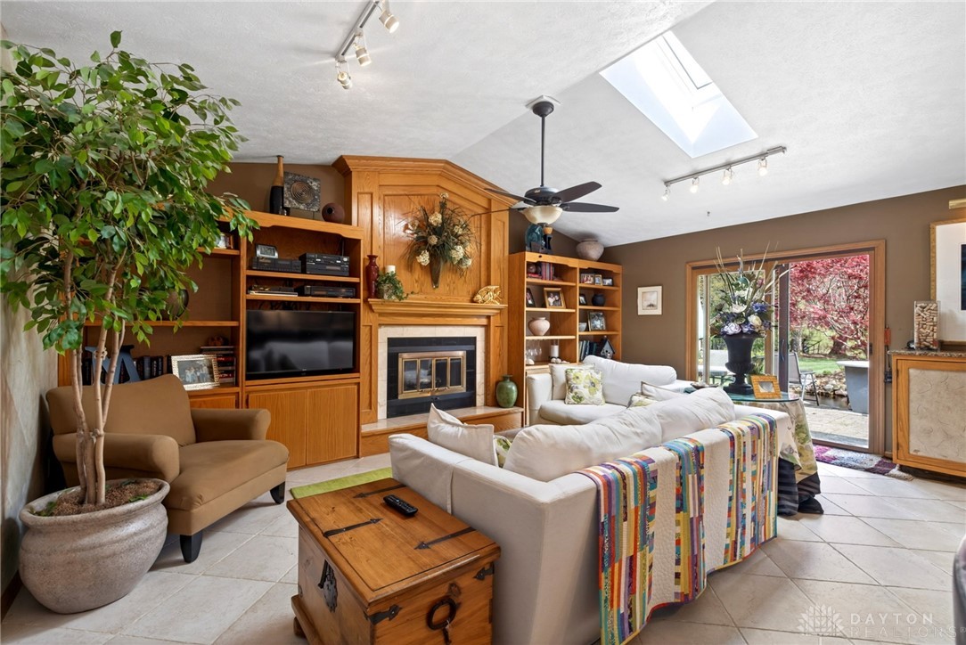 2131 Pelwood Drive
