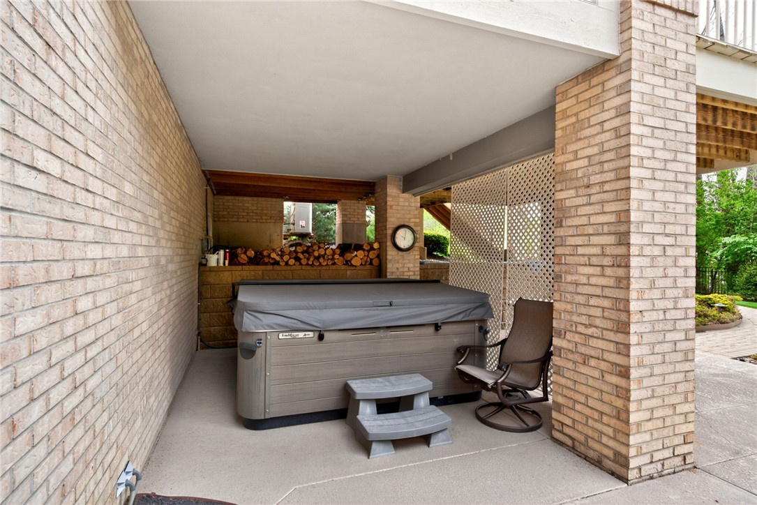 998 Olde Sterling Way