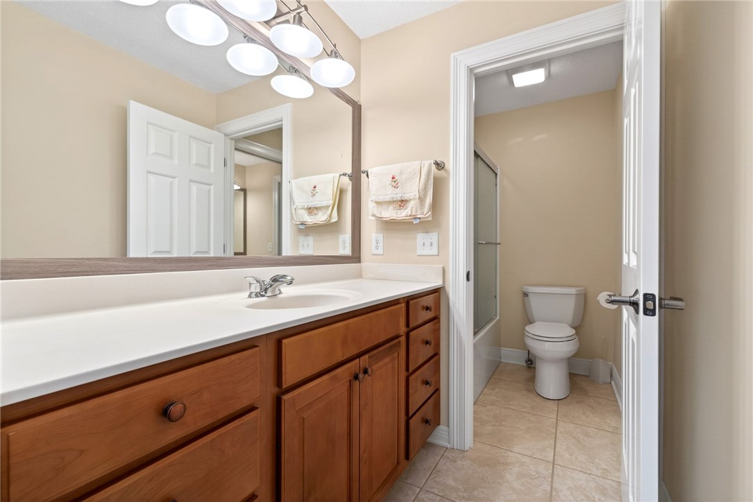 998 Olde Sterling Way