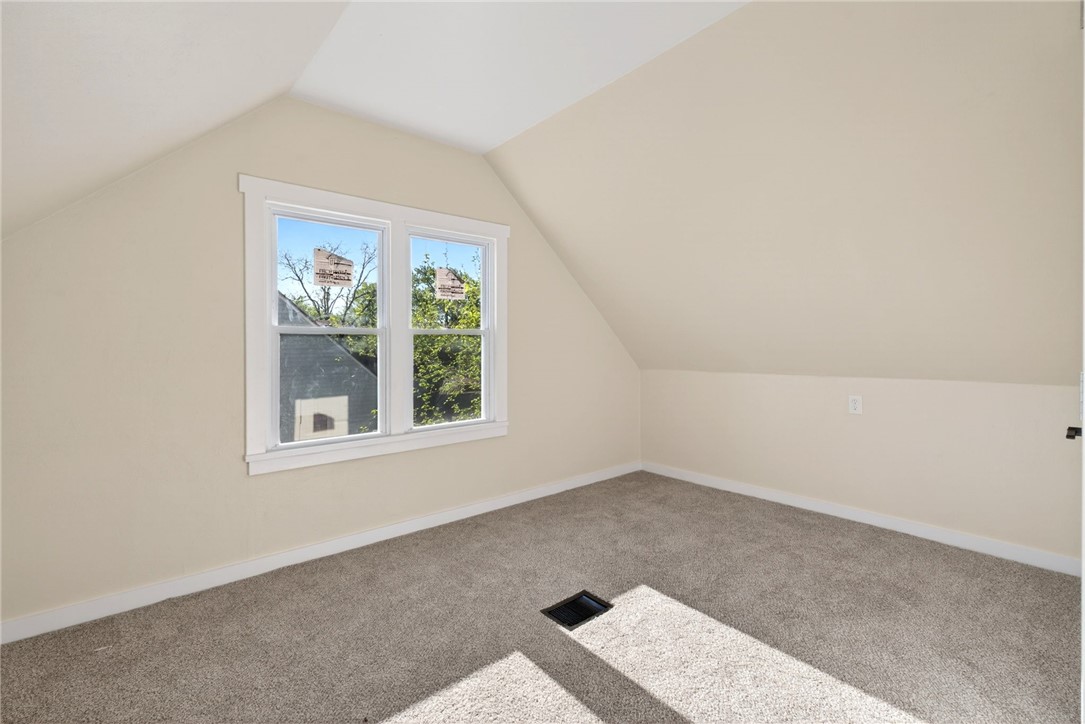 14 Meadow Drive