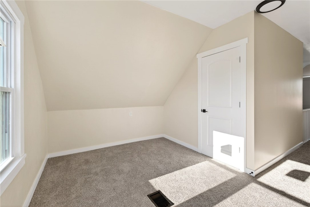 14 Meadow Drive