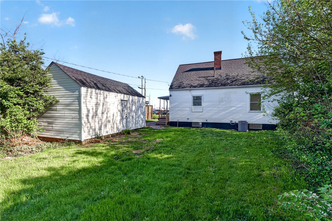 14 Meadow Drive