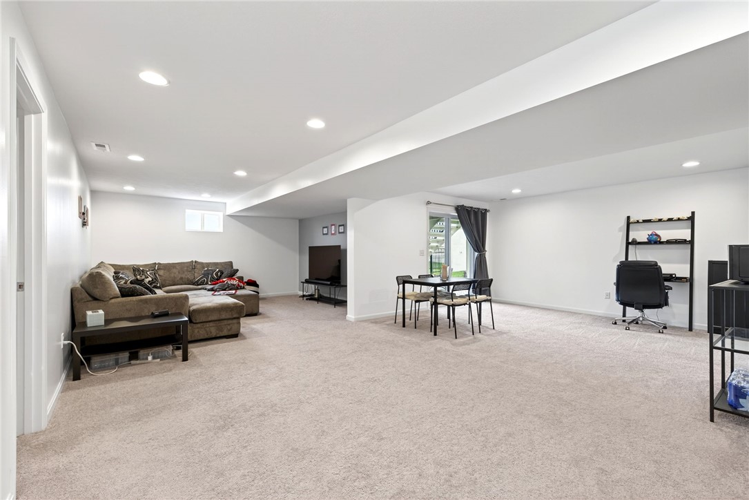 10023 Washington Glen Drive