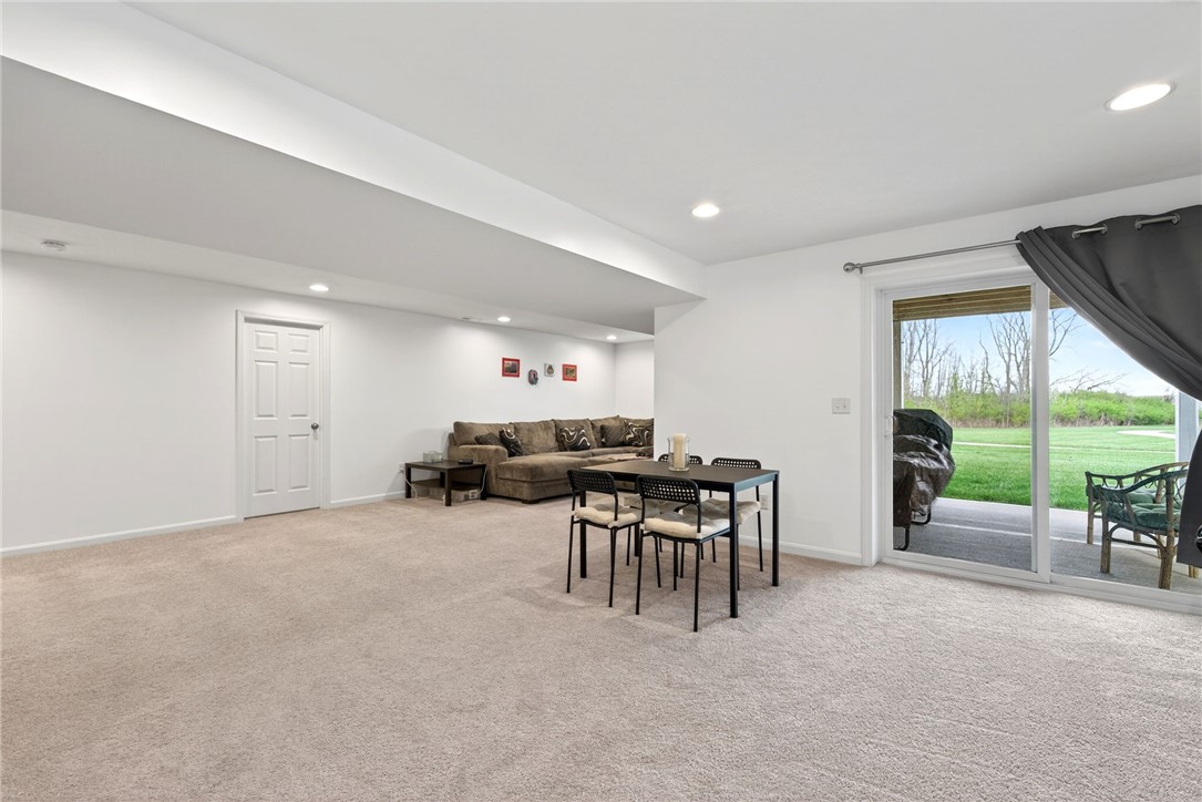 10023 Washington Glen Drive