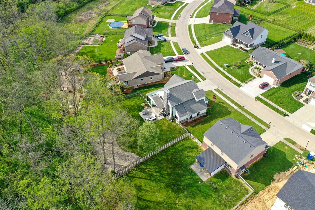 6582 Rosewood Lane