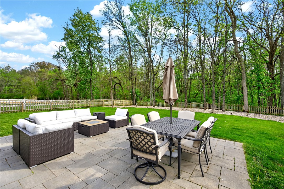 6582 Rosewood Lane
