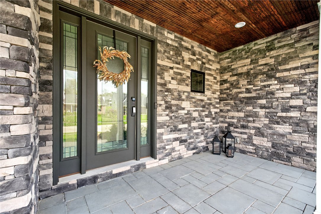 6582 Rosewood Lane