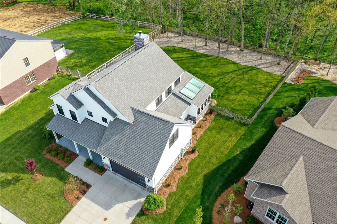 6582 Rosewood Lane