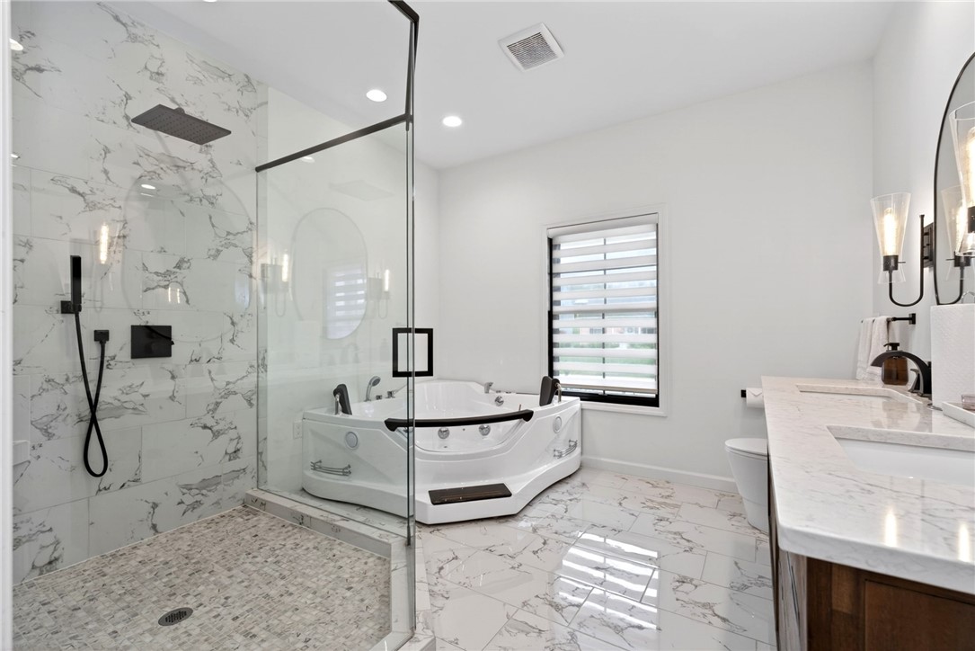 6582 Rosewood Lane