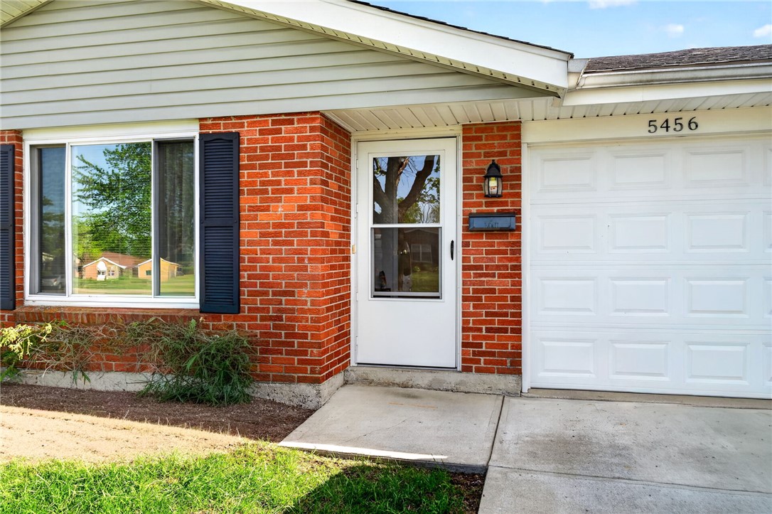5454 Bromwick Drive