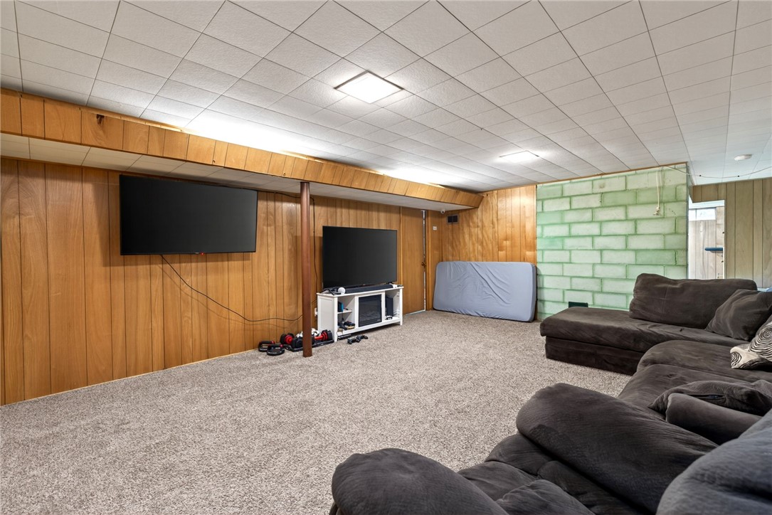 1086 Ceylon Circle