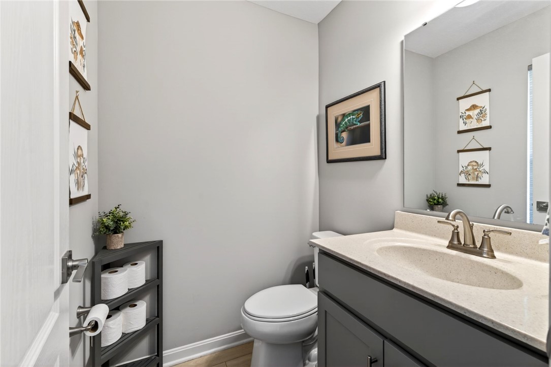 1593 Bur Oak Drive