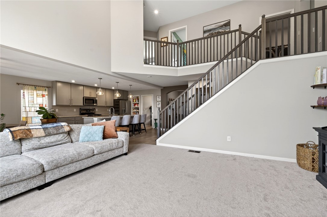 1593 Bur Oak Drive