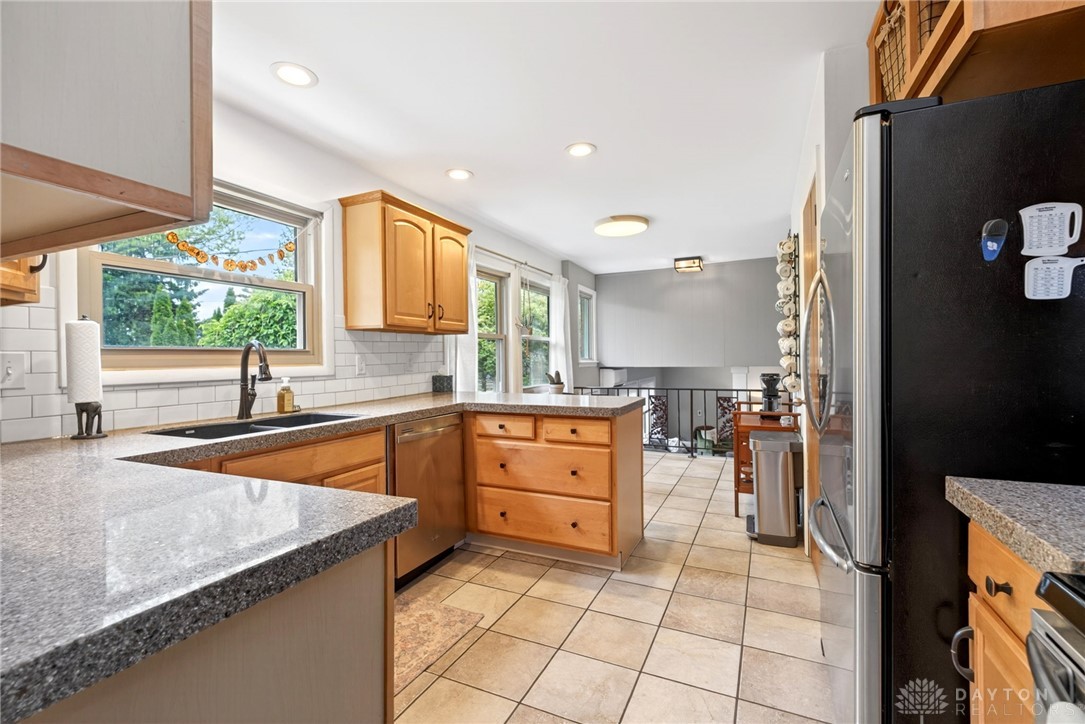 9750 Ariadne Trail