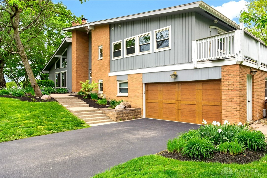 9750 Ariadne Trail