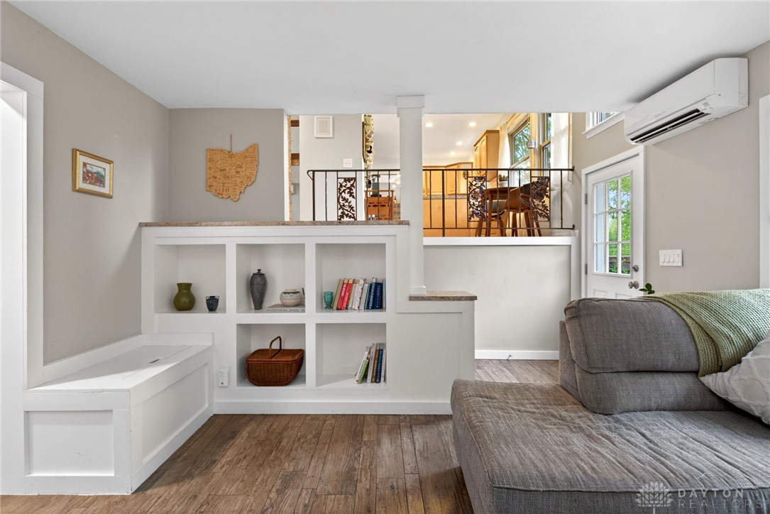 9750 Ariadne Trail