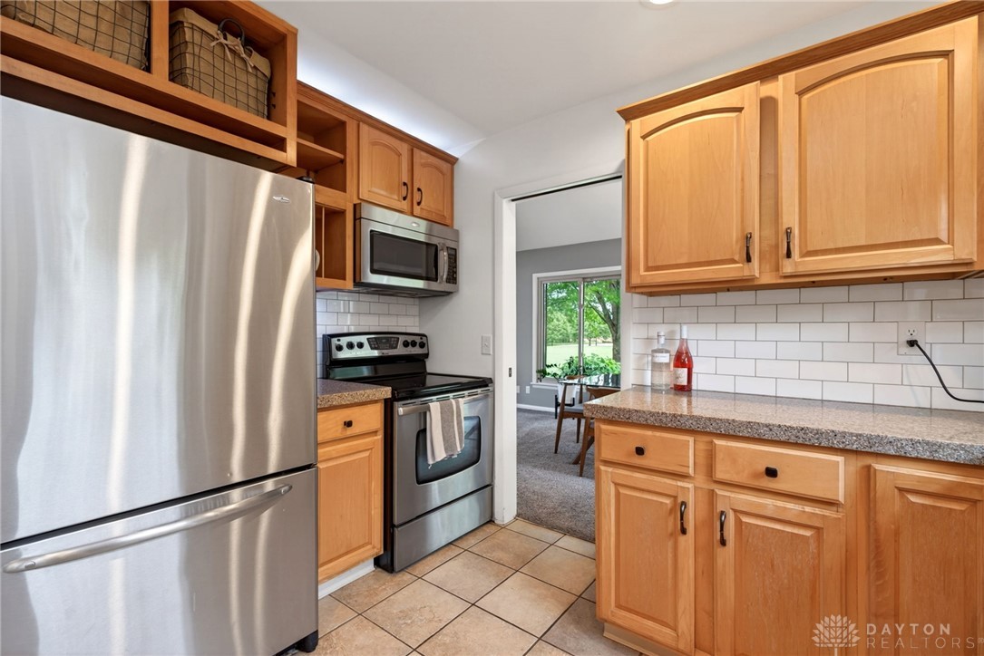 9750 Ariadne Trail