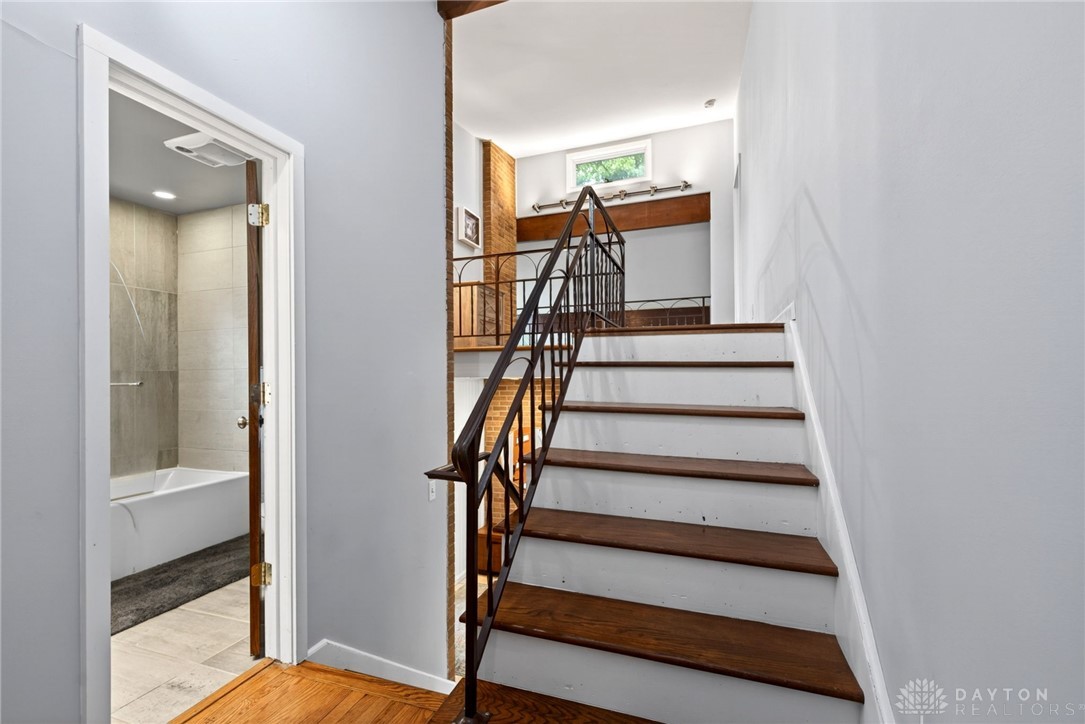 9750 Ariadne Trail