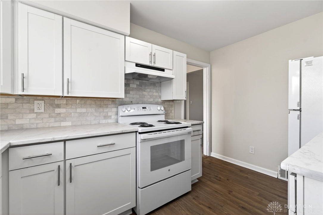 2800 Shafor Boulevard 3