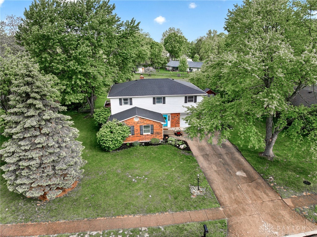 391 Roselake Drive