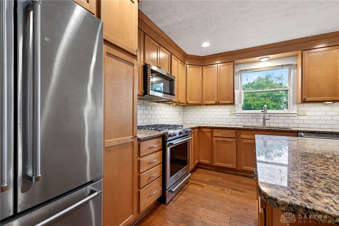 391 Roselake Drive