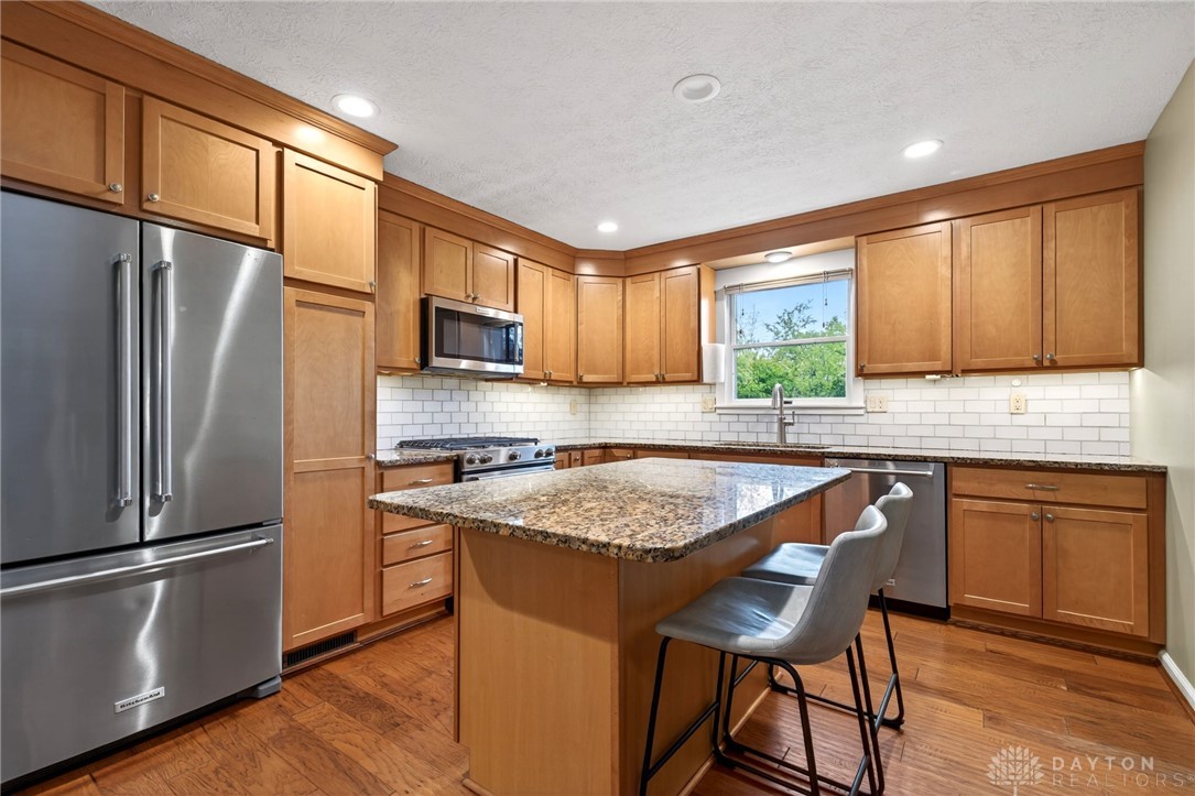 391 Roselake Drive