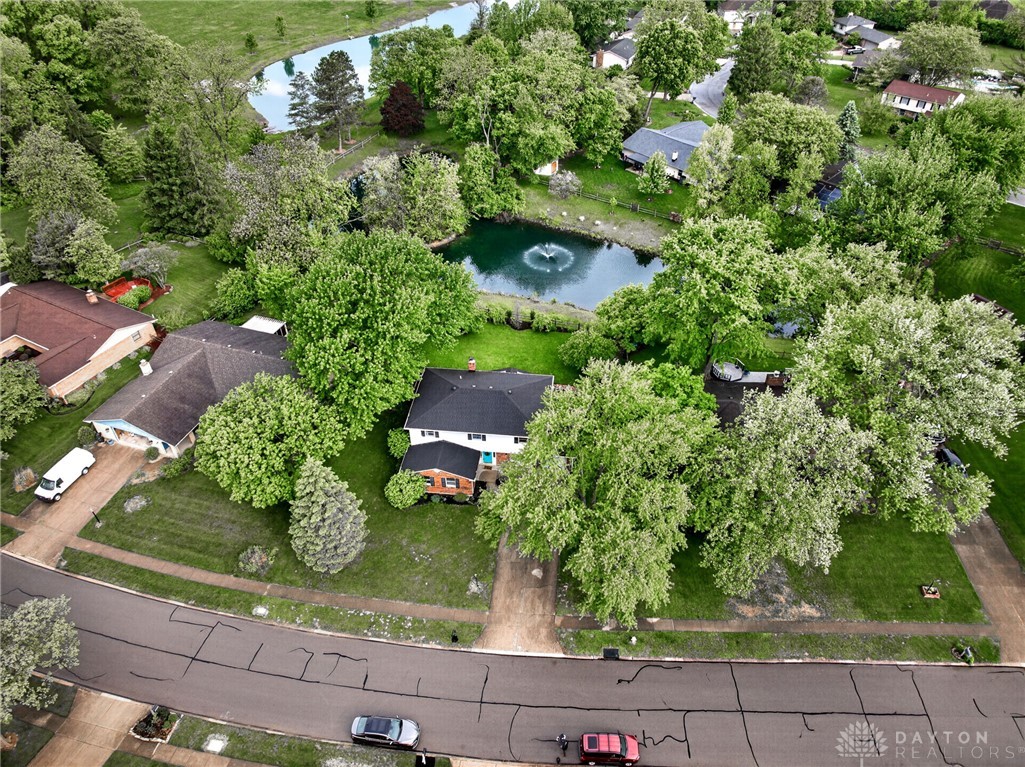 391 Roselake Drive