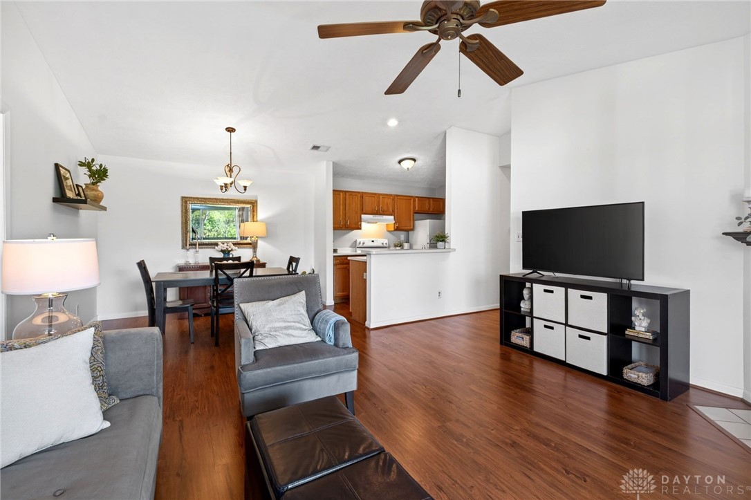 148 Mallard Glen Drive 8