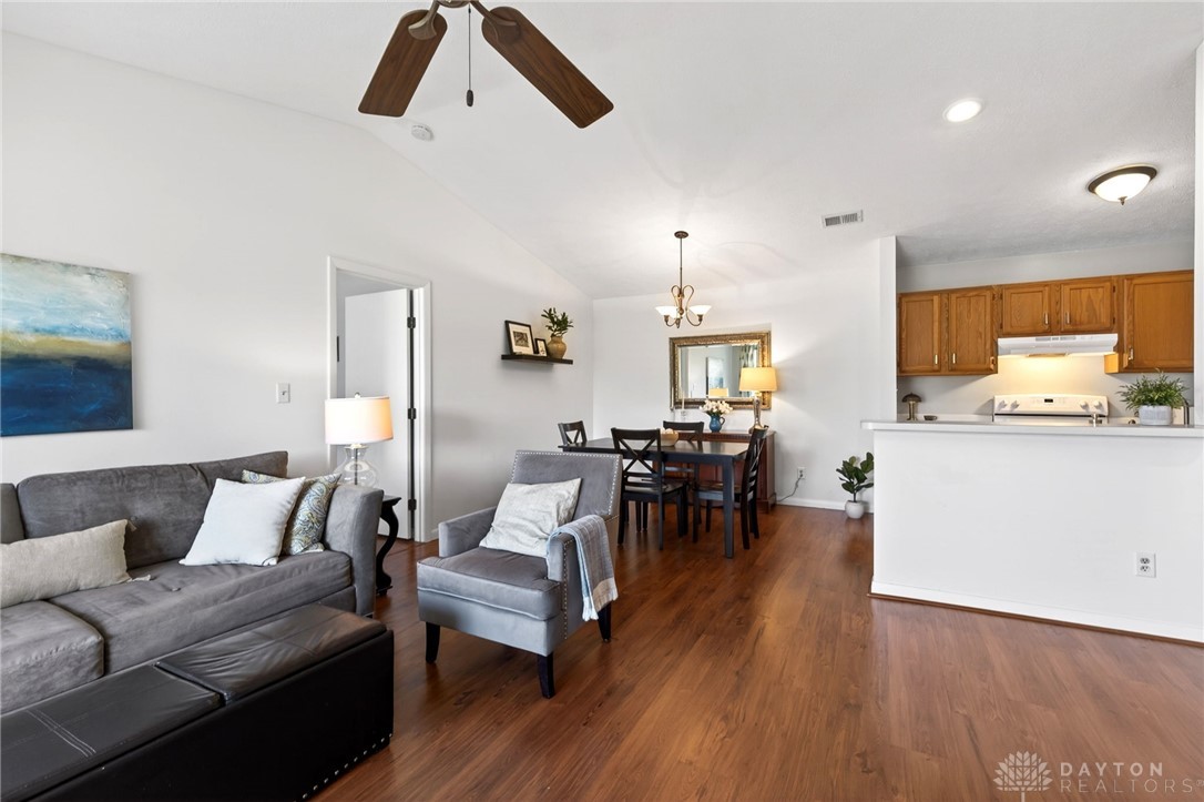 148 Mallard Glen Drive 8