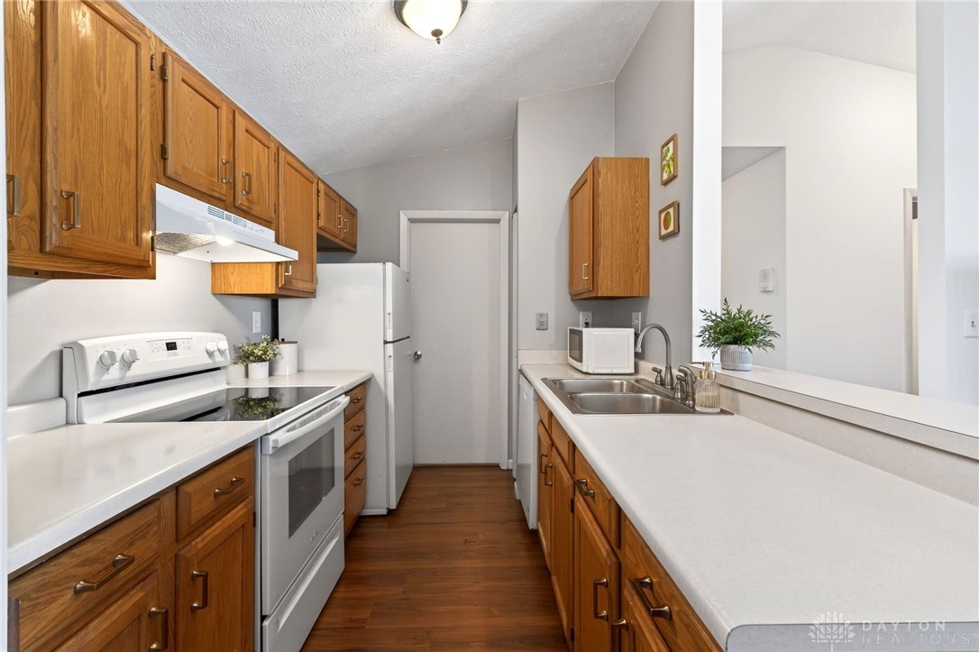 148 Mallard Glen Drive 8