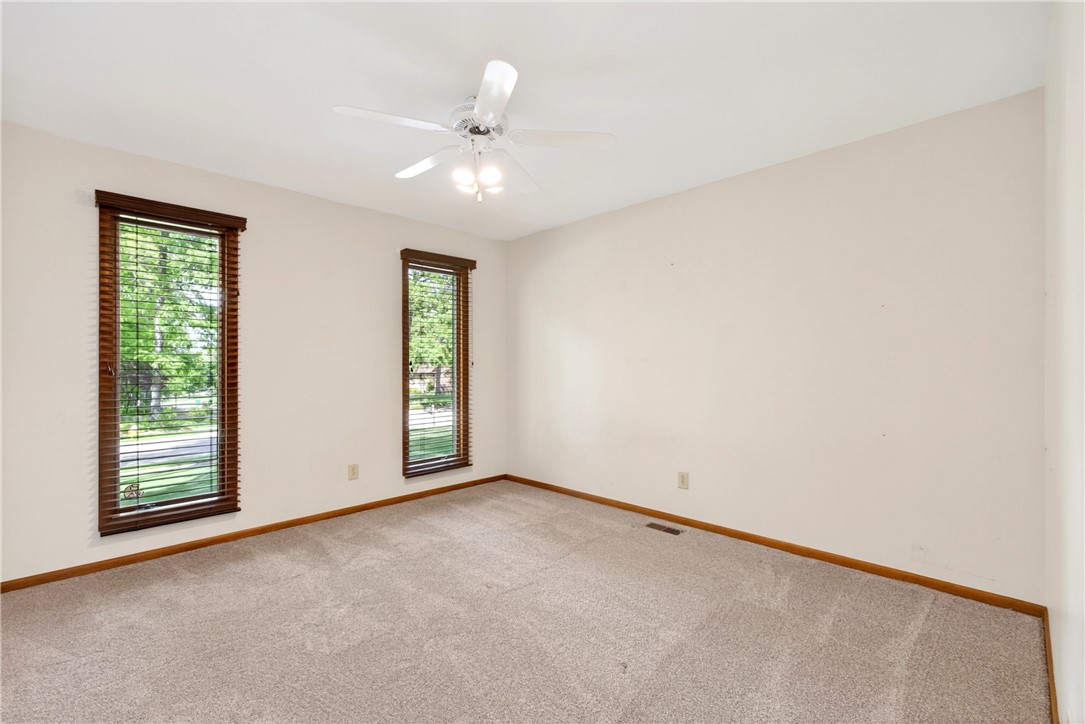 212 Walnut Grove Drive