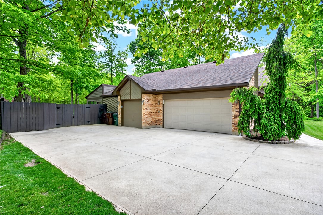 212 Walnut Grove Drive