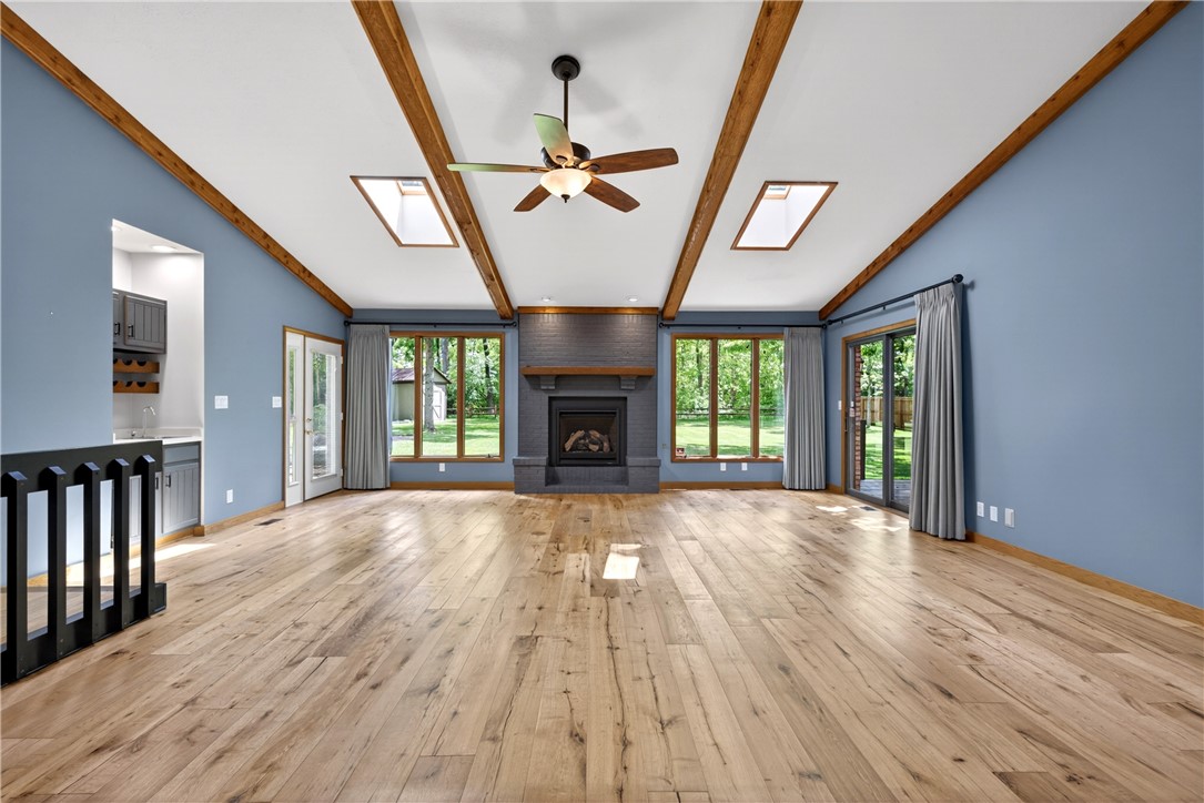 212 Walnut Grove Drive