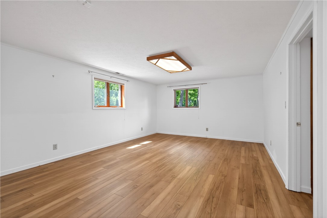 212 Walnut Grove Drive