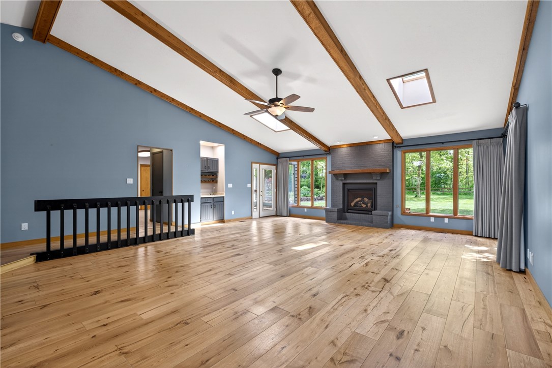 212 Walnut Grove Drive