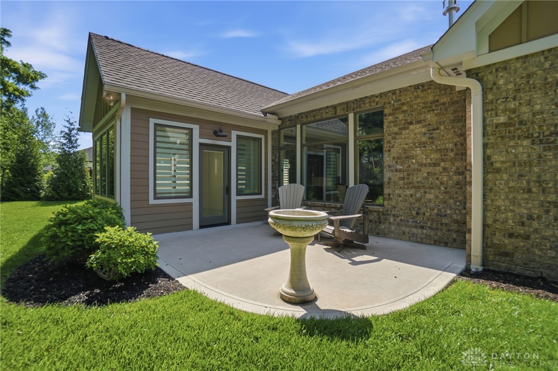 915 Hidden Branches Drive