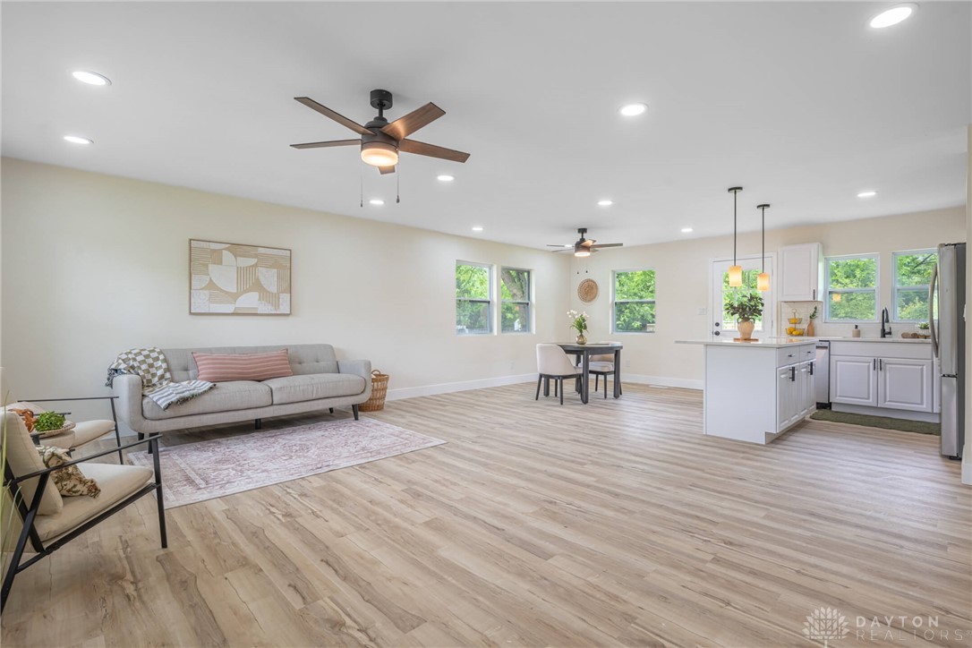 3881 Robinson Vail Road