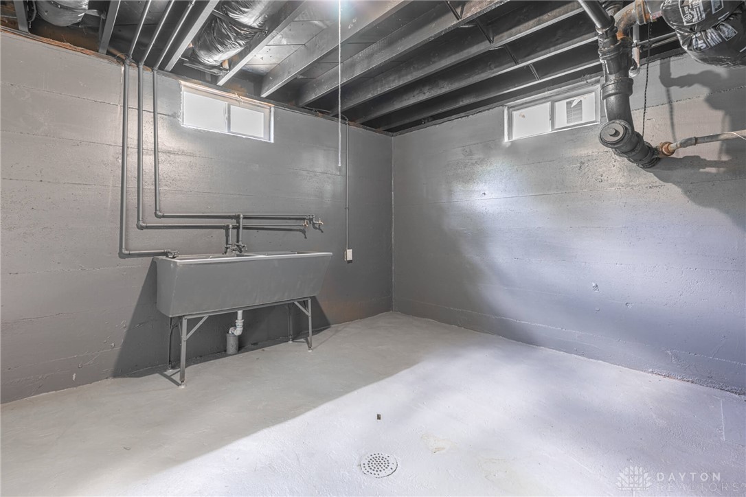 3881 Robinson Vail Road