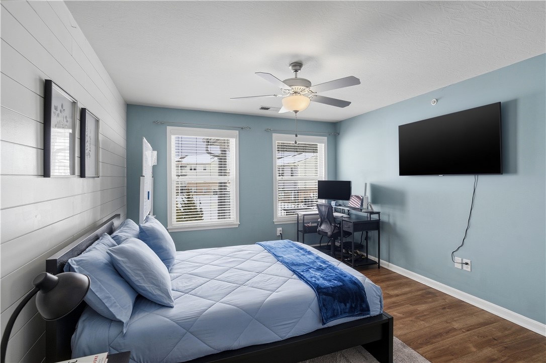 136 Waterhaven Way