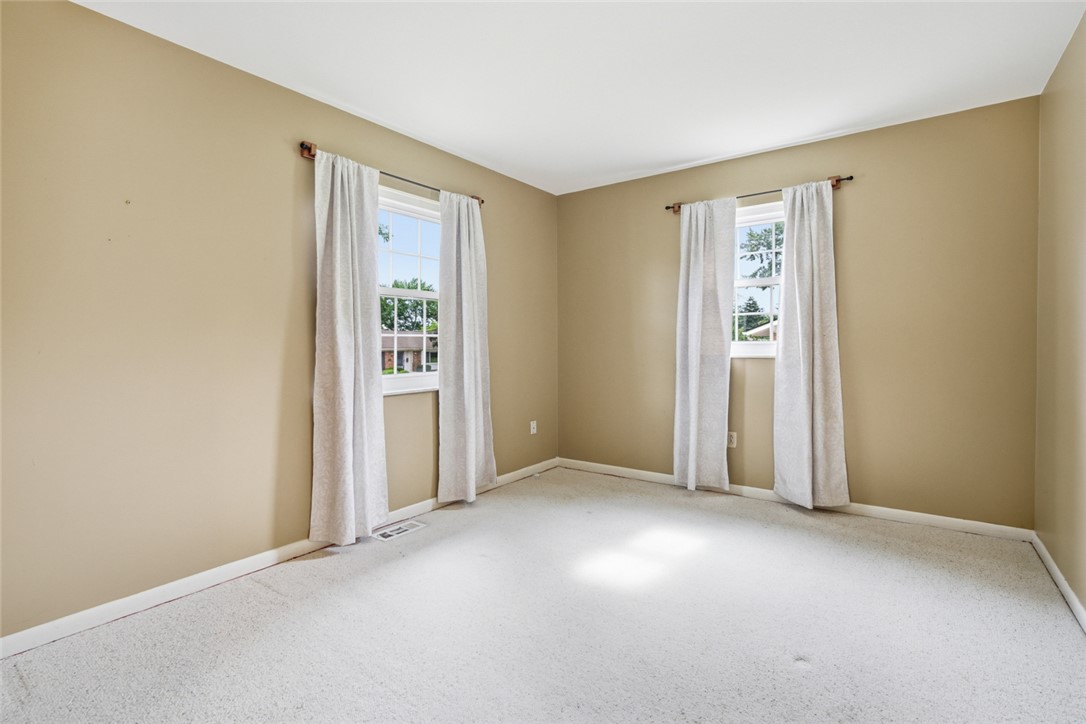 190 Lakeview Drive