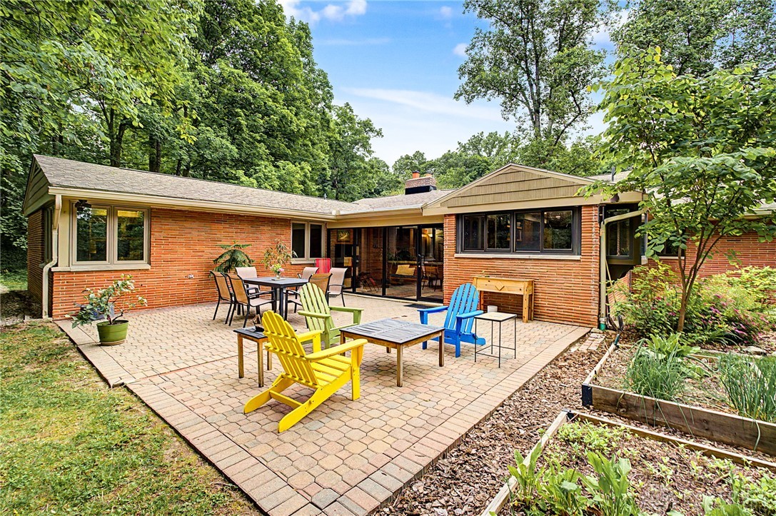 751 Laurelwood Road