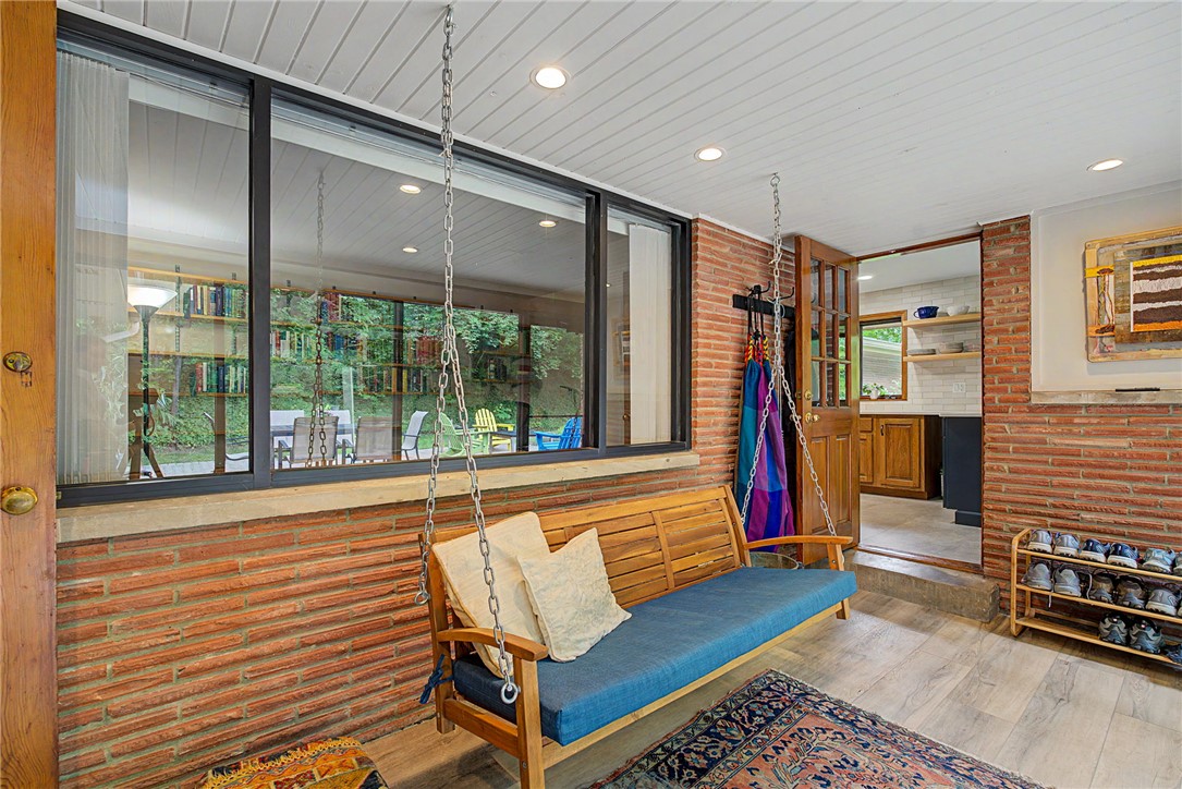 751 Laurelwood Road