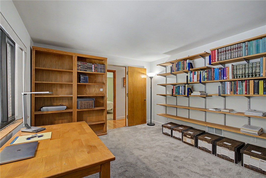 751 Laurelwood Road