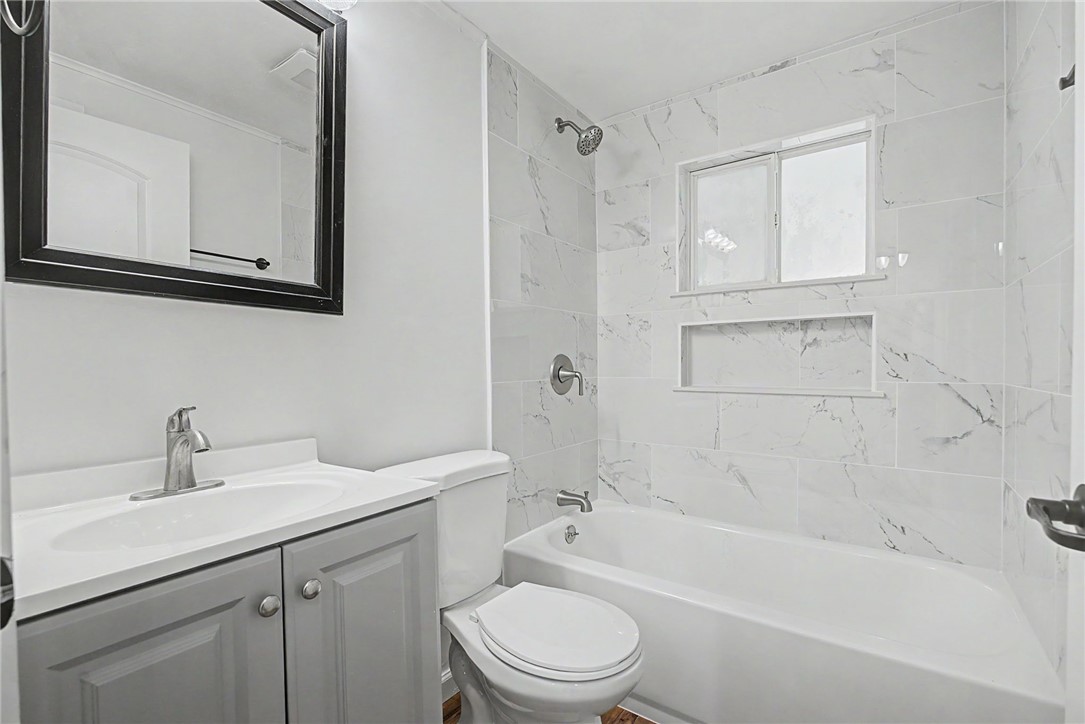 2621 Nyack Lane