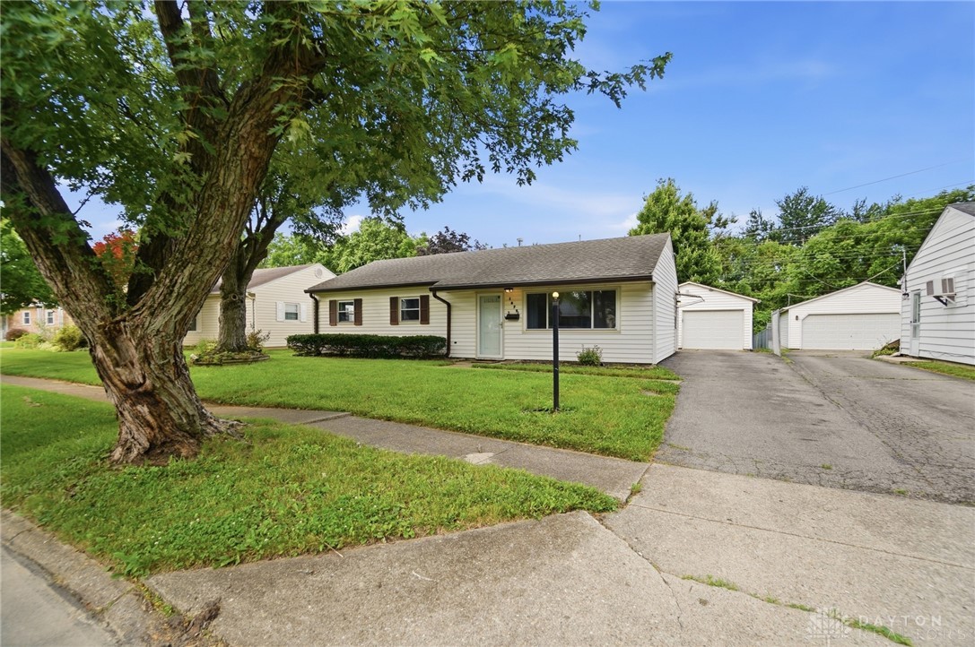 1677 Falke Drive