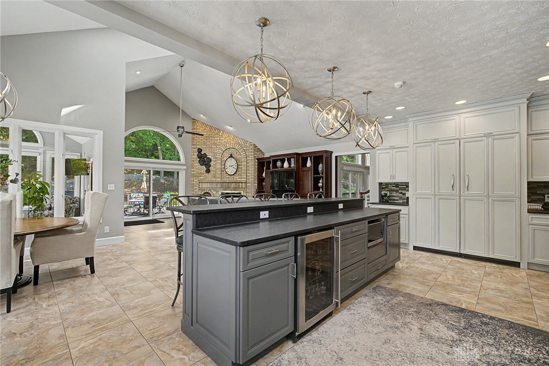 1973 W Alex Bell Road