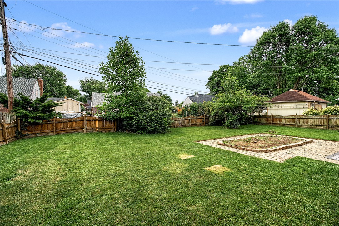 3904 Villanova Drive