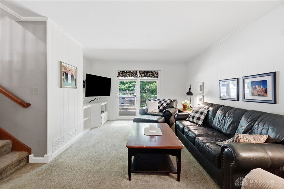 1107 Green Tree Drive